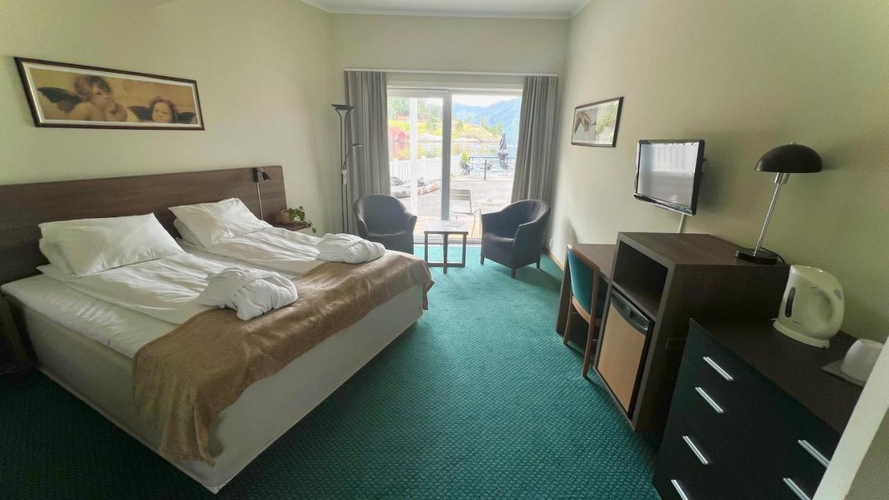 Ryfylke Fjordhotel Sand エクステリア 写真