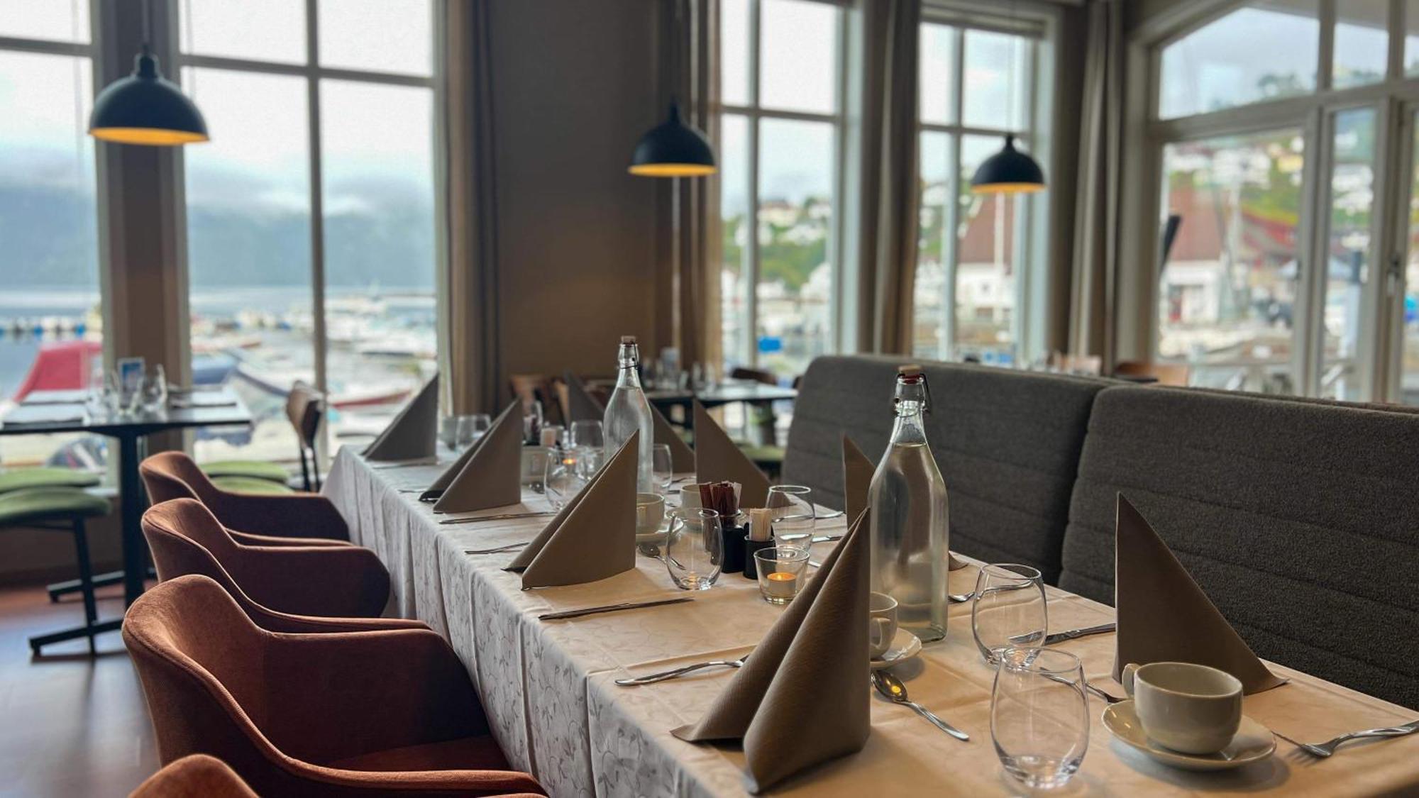 Ryfylke Fjordhotel Sand エクステリア 写真